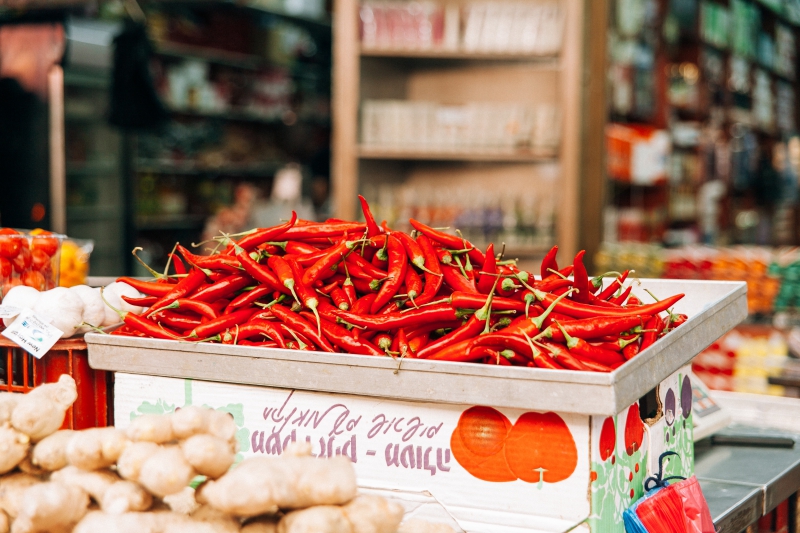 epicerie-LE CASTELLET-min_plant-city-food-pepper-chili-red-10799-pxhere.com